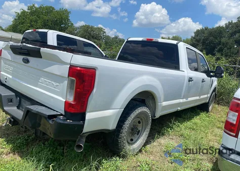 2017 Ford F250 Super Duty from USA, damaged, VIN 1FT7W2A64HEE73880